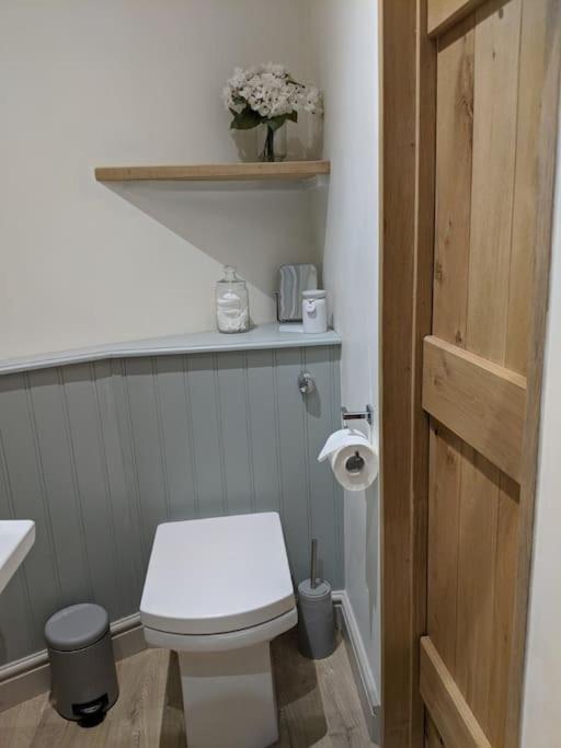 Barley - Cosy Stylish Apartment - Easy Access To Bath And Many Nearby Attractions Box  Zewnętrze zdjęcie